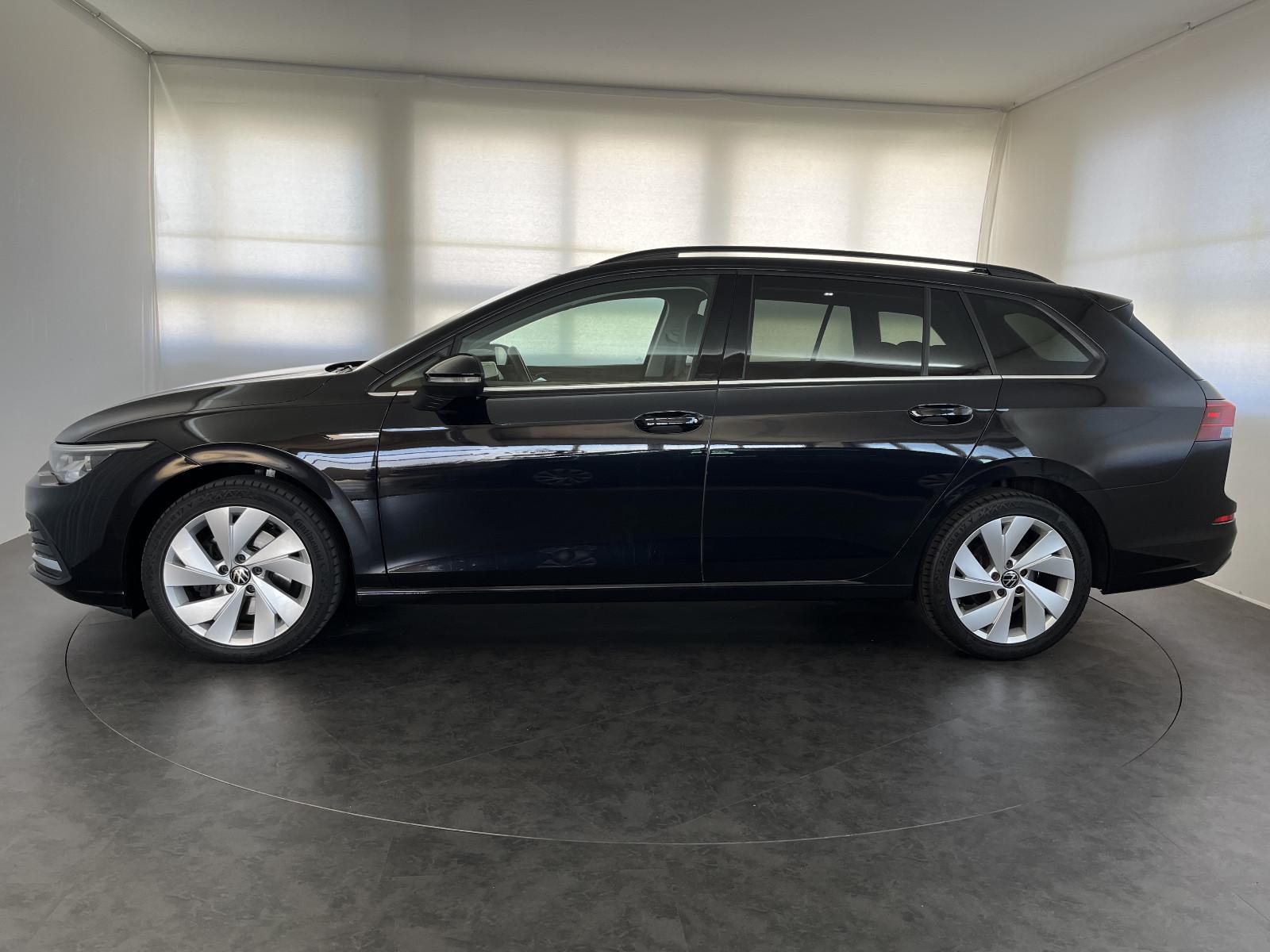 Volkswagen Golf 2.0 TDI SCR DSG Style Variant * AHK * Pano