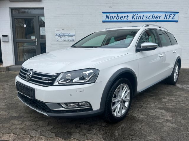 Volkswagen Passat  Alltrack 4M. Panoramad.AHK Bi-Xenon Navi