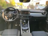 Alfa Romeo Tonale 1.3T MultiAir Plug In TI|AWD | LEDER |SPO - schwarze Alfa Romeo Tonale