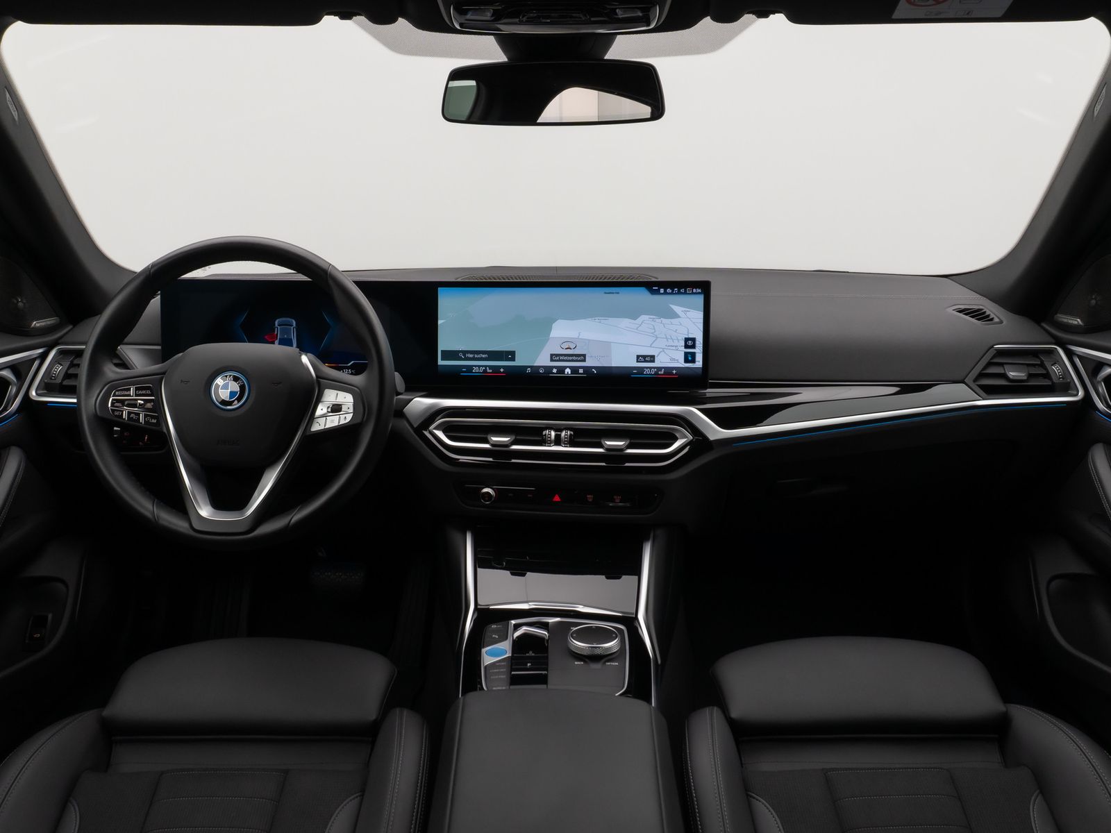 Fahrzeugabbildung BMW i4 eD40 Gran Coupé Kamera DAB H/K PDC Sport