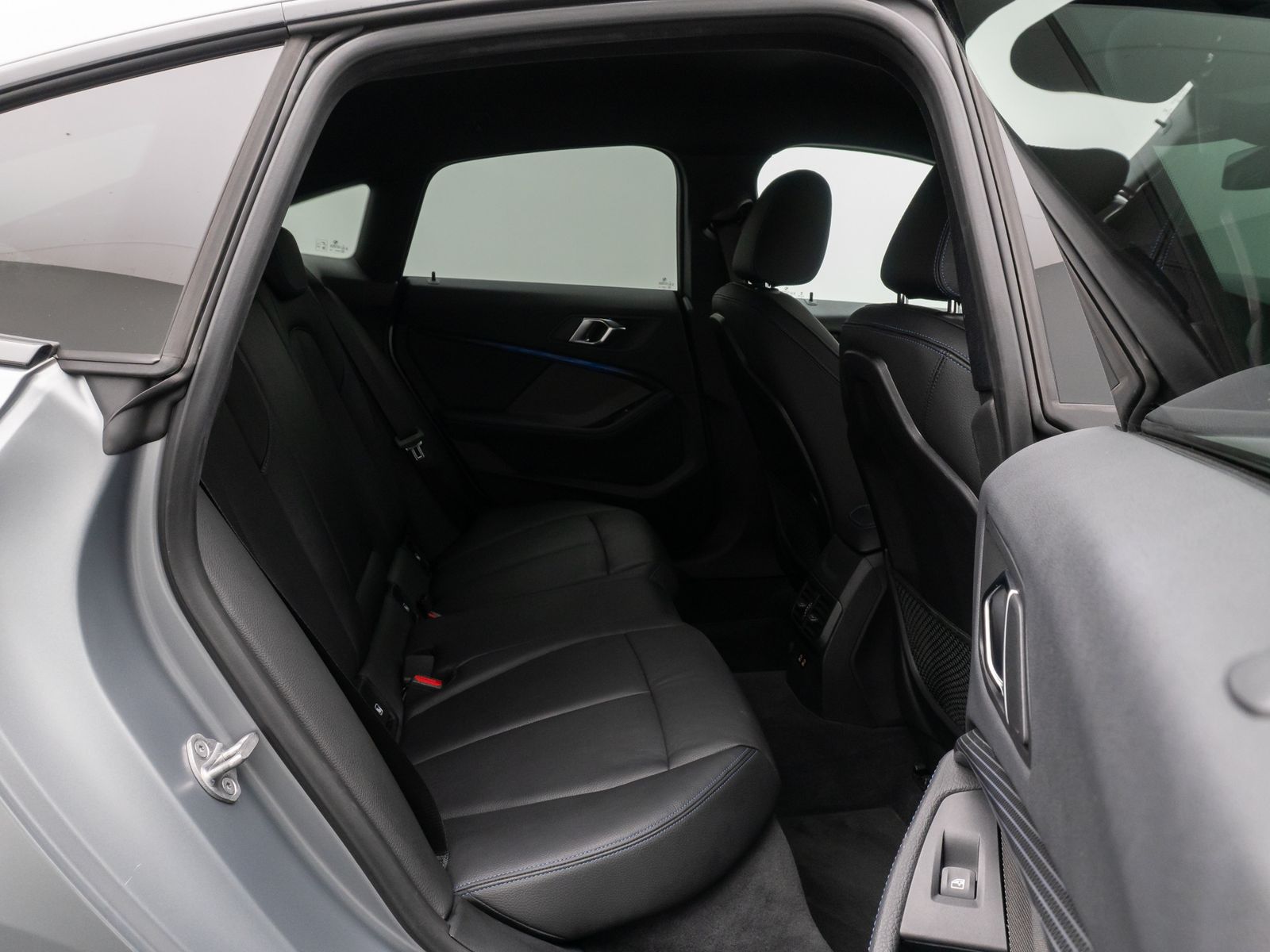 Fahrzeugabbildung BMW 220d Gran Coupé M Sport DAB Lenkradhzng H/K 18"