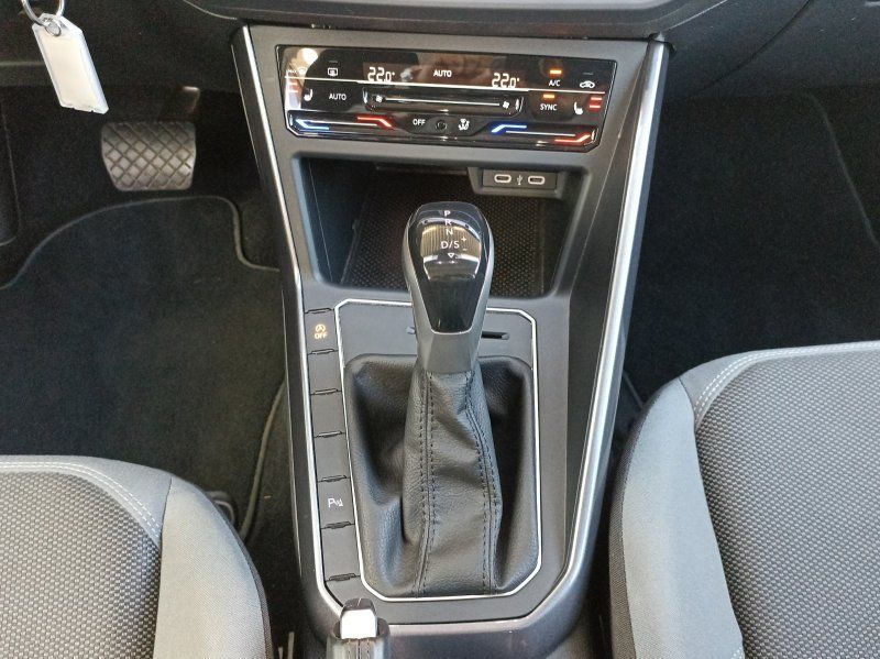 Fahrzeugabbildung Volkswagen Polo 1.0 TSI Style DSG