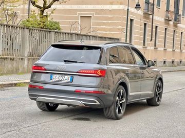 Audi Q7 - 4