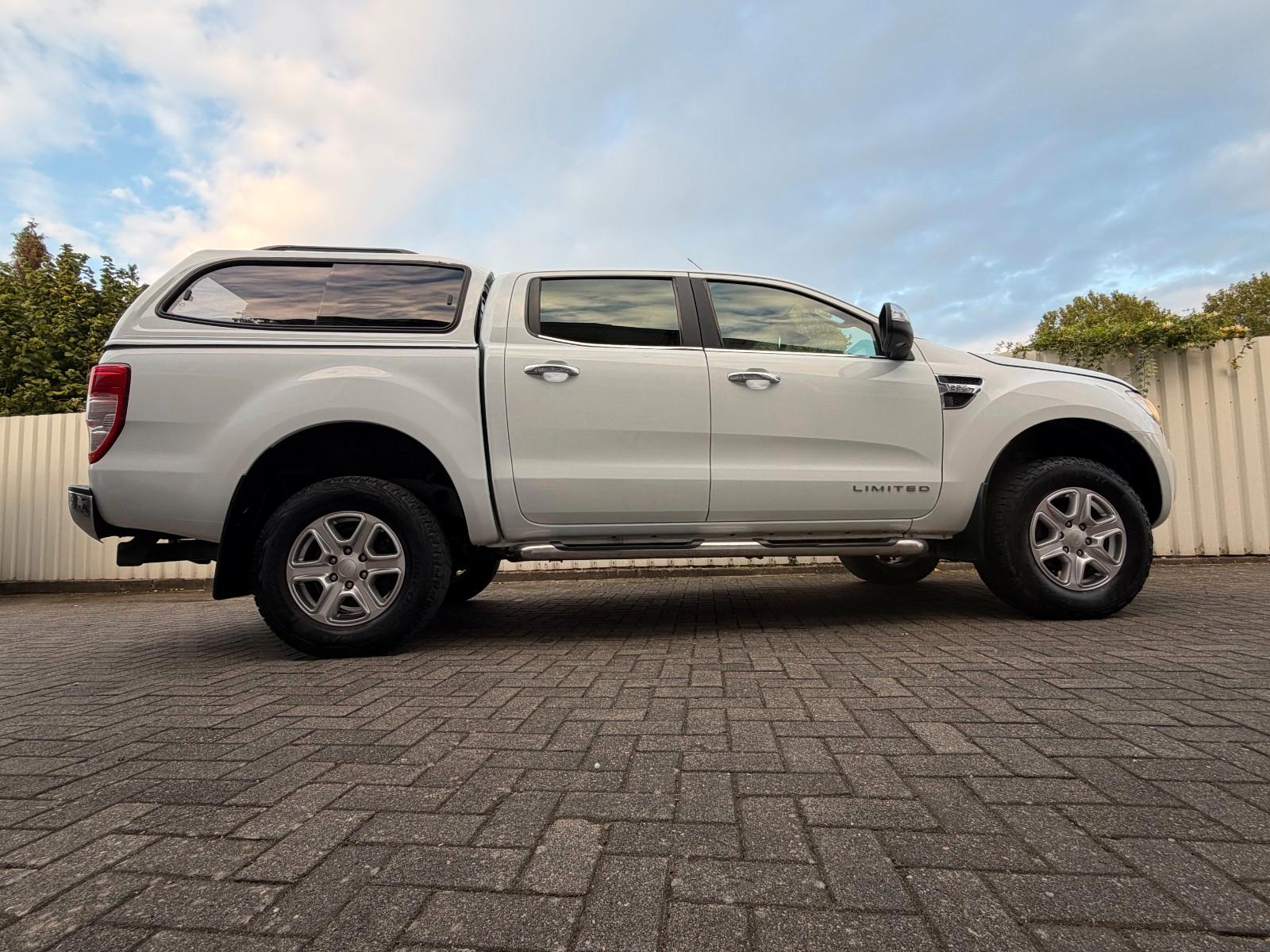 Ford Ranger Limited Double Cabine 4x4 2.2 TDCi 150 ch – BVM – Cuir – Attelage