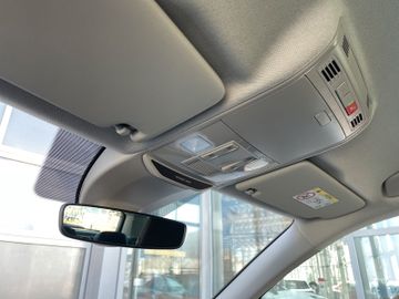 Skoda Kamiq 1.0 TSI Tour *Klima*Matrix*SHZ*Kamera*