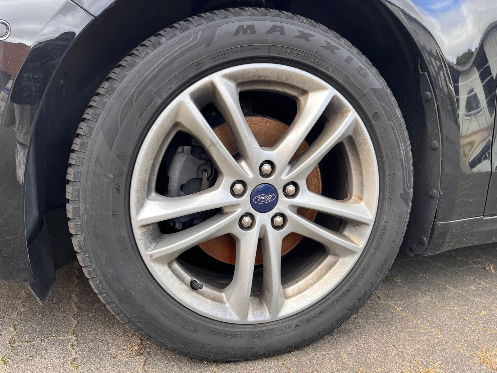 Fahrzeugabbildung Ford Mondeo Turnier Titanium NAV SHZ PDC 17"
