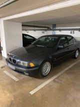 BMW E39 523i - BMW 523 in Köln