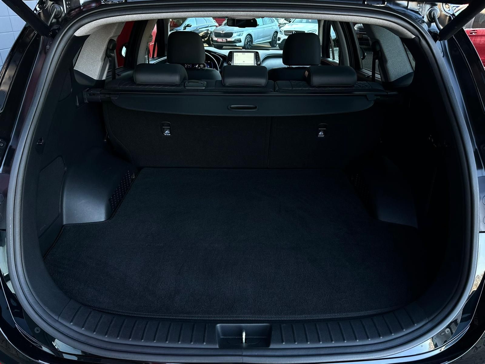 HYUNDAI SANTA FE 2.2CRDi PREMIUM 4WD* LED#4xSHZ#LH#KEYLE - Image 7