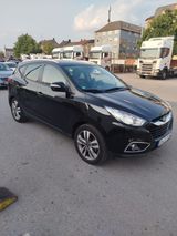 Hyundai ix35 2.0 CRDi 135 kW Premium 4WD Automatik  - Hyundai ix35 in Düsseldorf