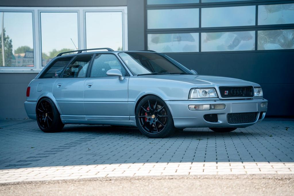 Audi RS2
