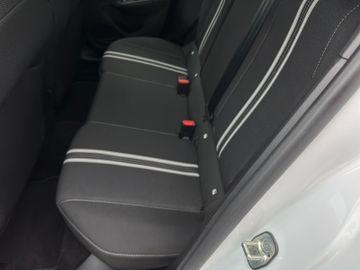 Fotografie 10 des Opel Corsa GS Automatik Kamera LED Sitzheizung 17"Alu