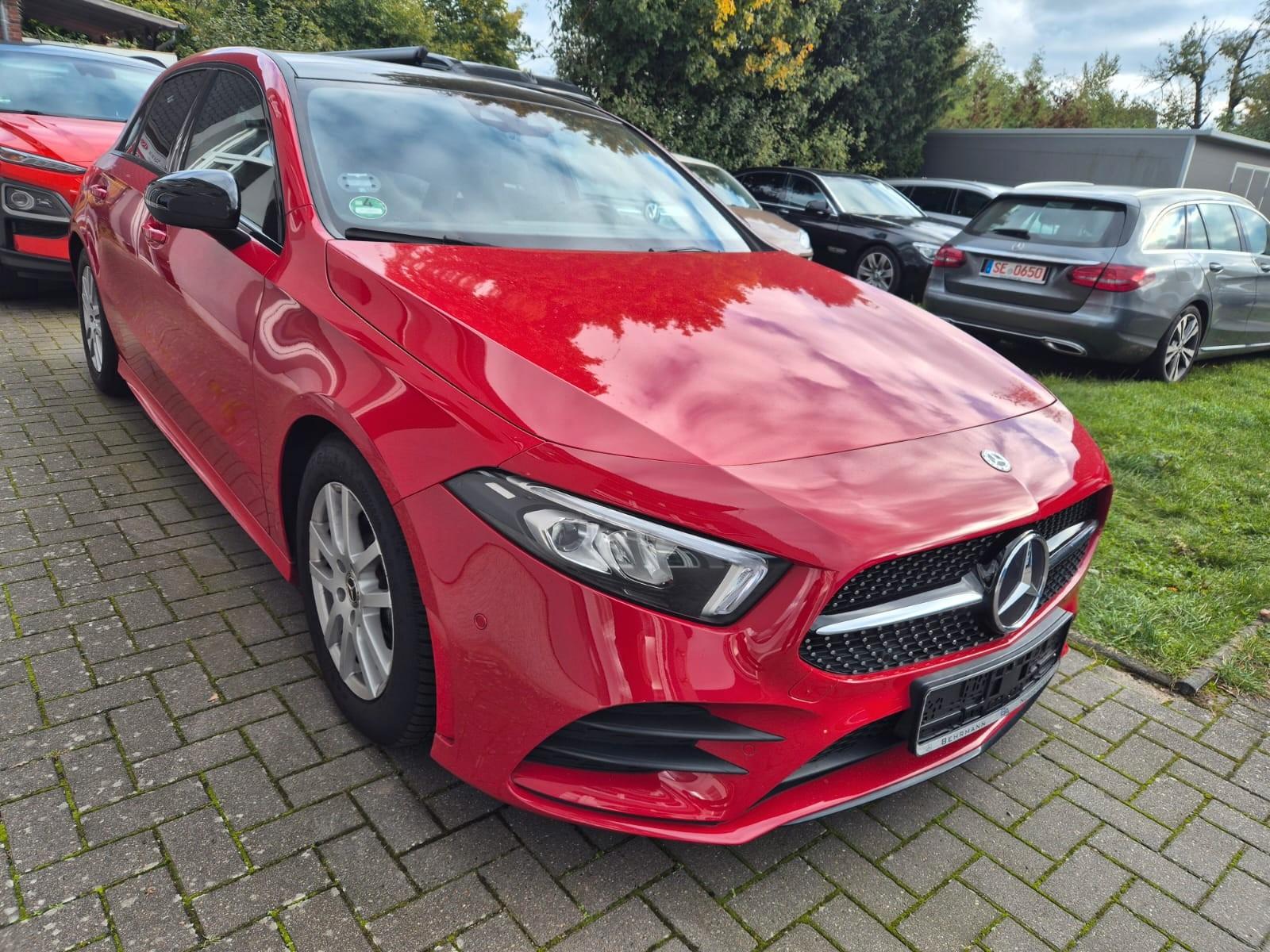 Mercedes-Benz A 200 Aut.AMG.MBUX.Pano.Kamera.LED.Nightpaket