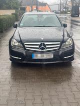 Mercedes-Benz Merzedes benz 220 cdi - Mercedes-Benz 220 in Duisburg