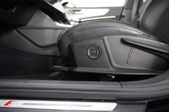 Fahrzeugabbildung Audi A6 Avant 40 TDI S-LINE SPORT NAVI/LED/KAMERA/ACC