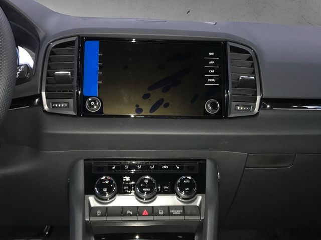 Skoda Karoq 2.0 TDI DSG 4x4 Sportline *2xPDC*ACC*CAM*