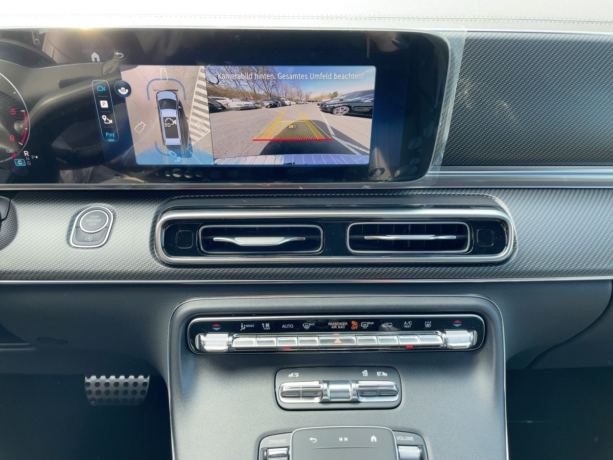 Fahrzeugabbildung Mercedes-Benz V 300 d 4M lang AMG/360°/Pano/Airmatic/AHK