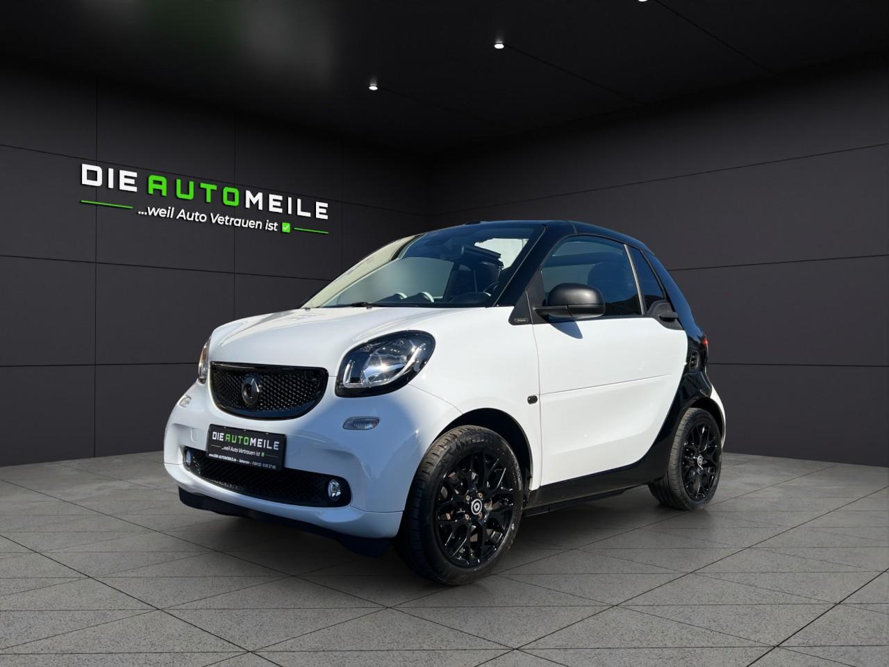 Smart ForTwo Cabrio CarPlay Kamera Junge Sterne Garant