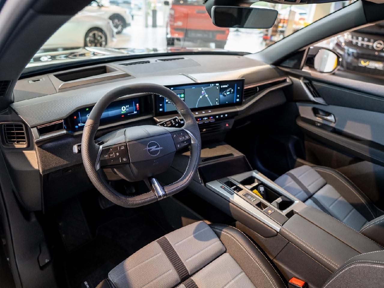 Fahrzeugabbildung Opel Grandland Electric 157 kW GS