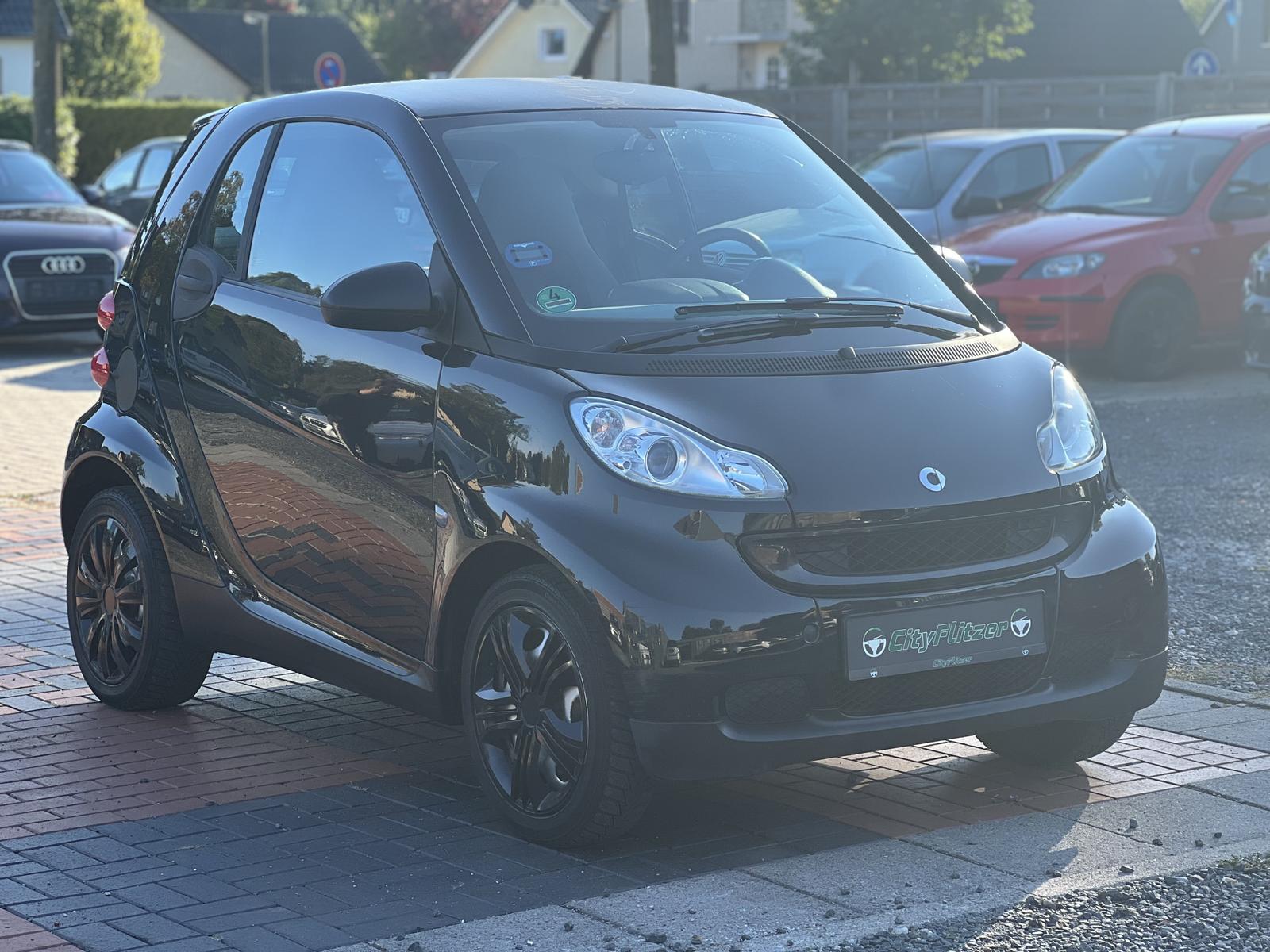 Smart ForTwo 81TKM*Automatik*2HD*MHD*TÜV2028*Service*