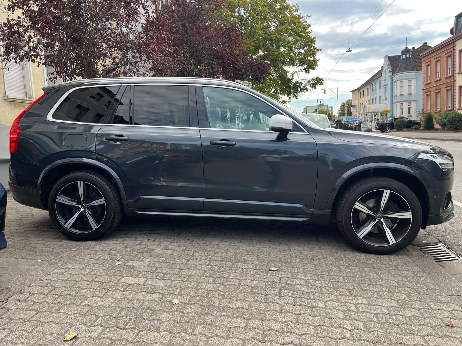Volvo XC90 R Design AWD 7.Sitze Panorama, Leder
