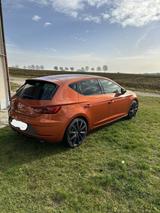 Seat Leon 2.0 TSI Start&Stop CUPRA 300 DSG CUPRA 300 - Seat Leon von privat