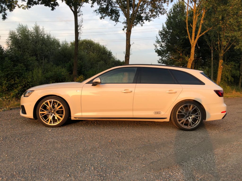 Image of Audi A4