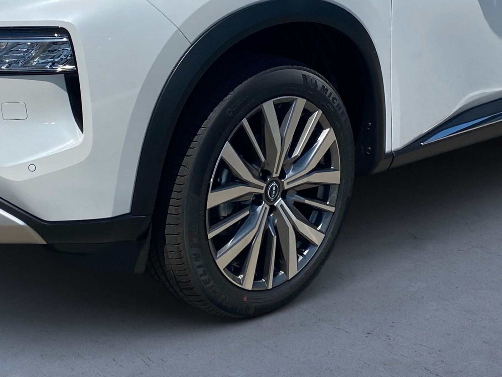 Fahrzeugabbildung Nissan X-Trail Mild-Hybrid Tekna *Bose*Pano*20Z*HUD*LED