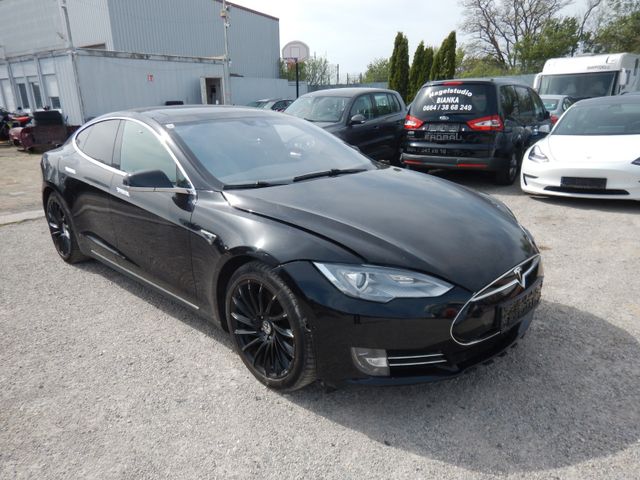 Tesla Model S 85D Allrad