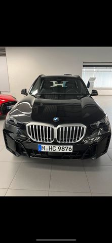 BMW x5 xdrive M PAKET 7 SITZE TRAVEL PAKET