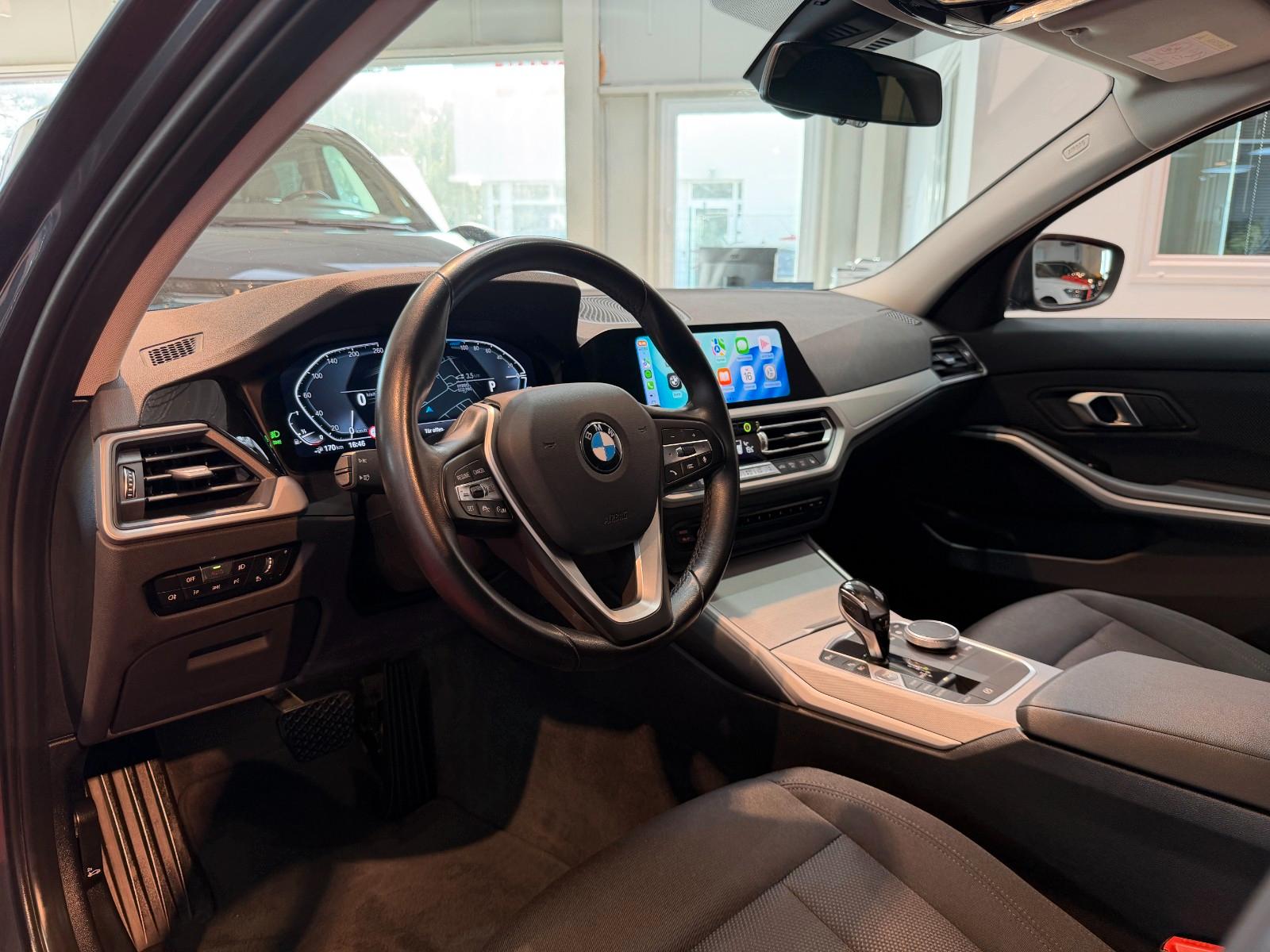 BMW 330E TOURING 292CH ADVANTAGE