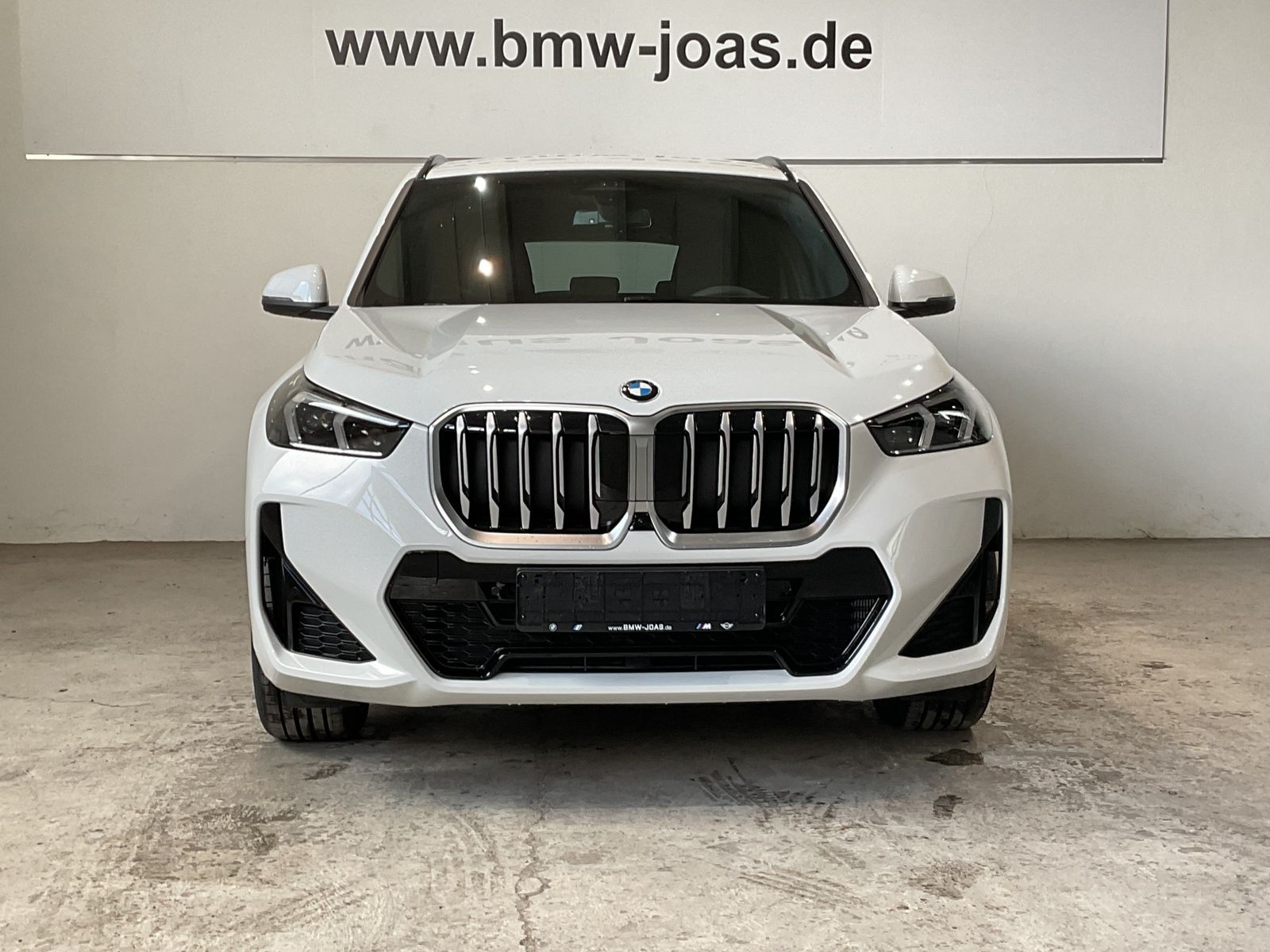 Fahrzeugabbildung BMW X1 sDrive20i *Head-Up *AHK *Komfortzugang
