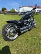 Harley-Davidson Fat Boy 114 Custom Bike Kesstech  - HARLEY-DAVIDSON CUSTOM BIKE