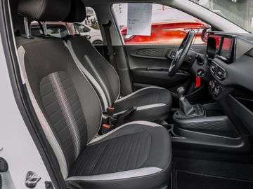 Hyundai i10 1.0 Edition 30 Spurhalteassistent Lenkradhzg