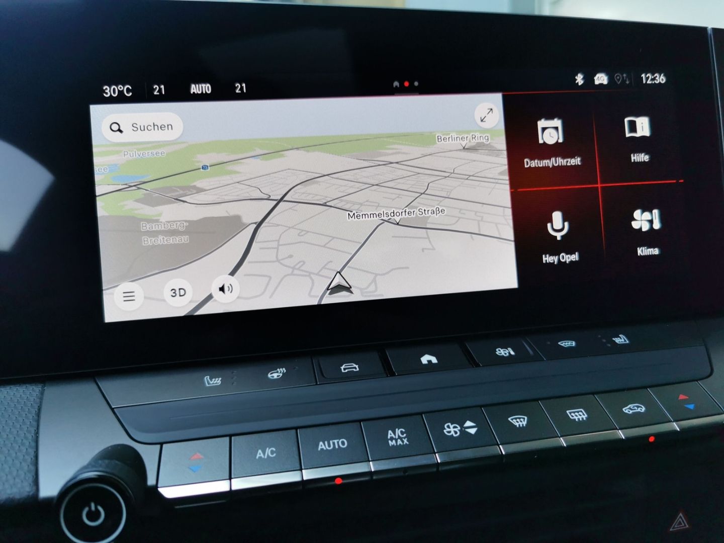 Fahrzeugabbildung Opel Astra GS Line HUD Panorama Navi digitales Cockpi