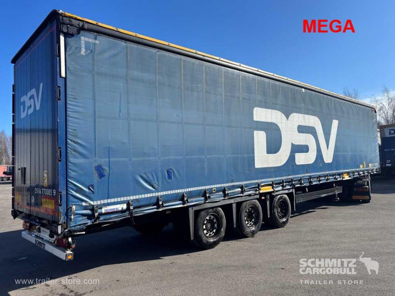 Schmitz Cargobull Curtainsider Mega