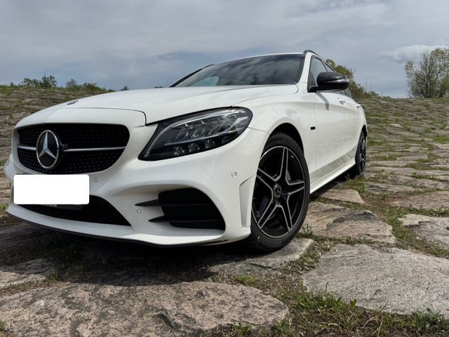 MERCEDES-BENZ C 300de  AMG Night-Edition*Service neu gemacht*