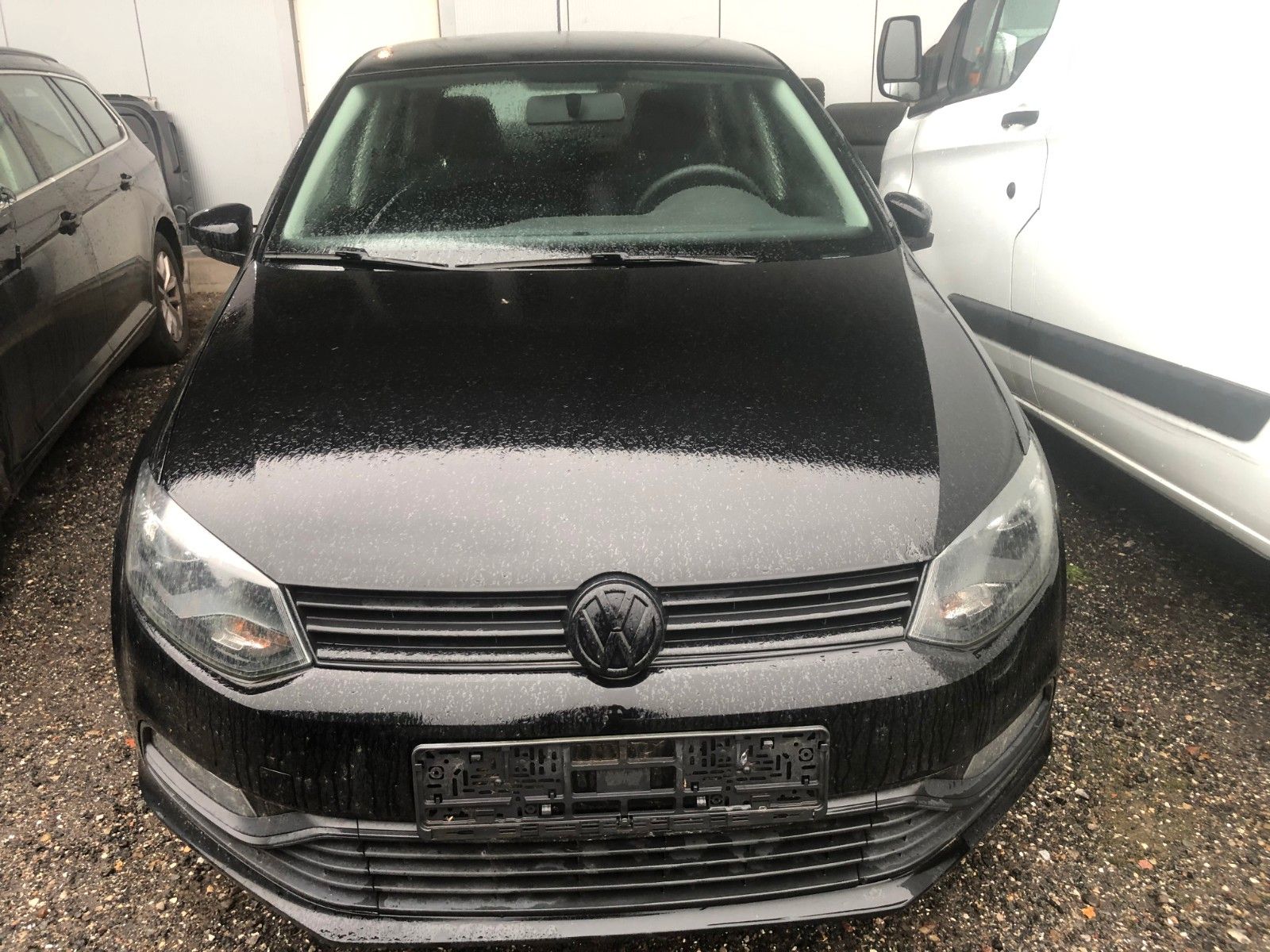 Fahrzeugabbildung Volkswagen Polo V Trendline Heckschaden