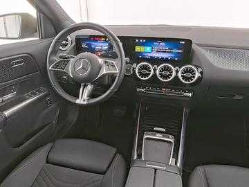 2025 Mercedes-BENZ EQA 照片 7