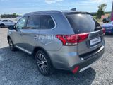 Mitsubishi Outlander Edition 100+ 4WD 2,2 DI-D LED SHZ AHK - Mitsubishi Outlander: Allradantrieb, 2.4