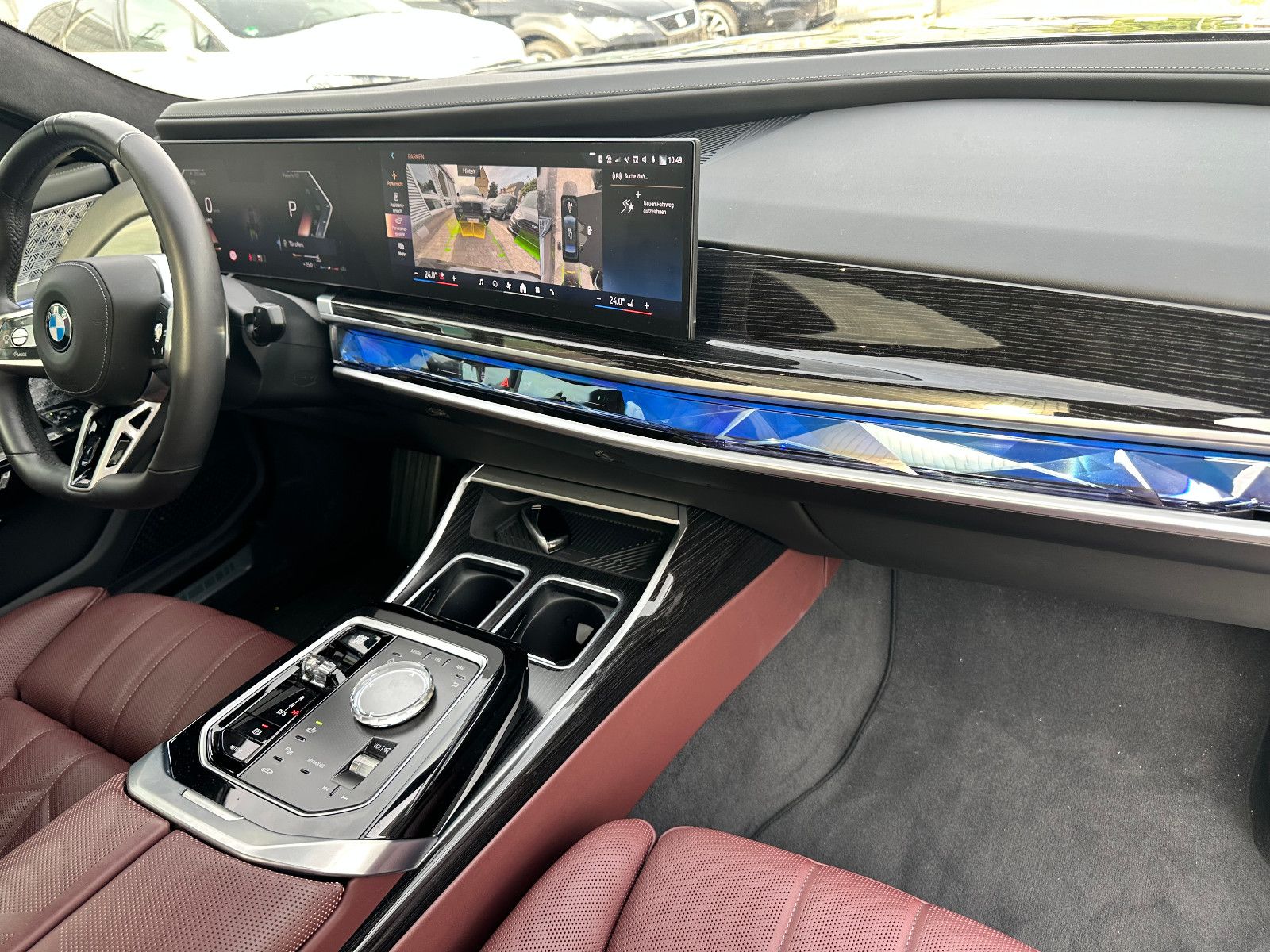 Fahrzeugabbildung BMW 740d LANG xDRIVE M SPORTPAKET*VOLL*