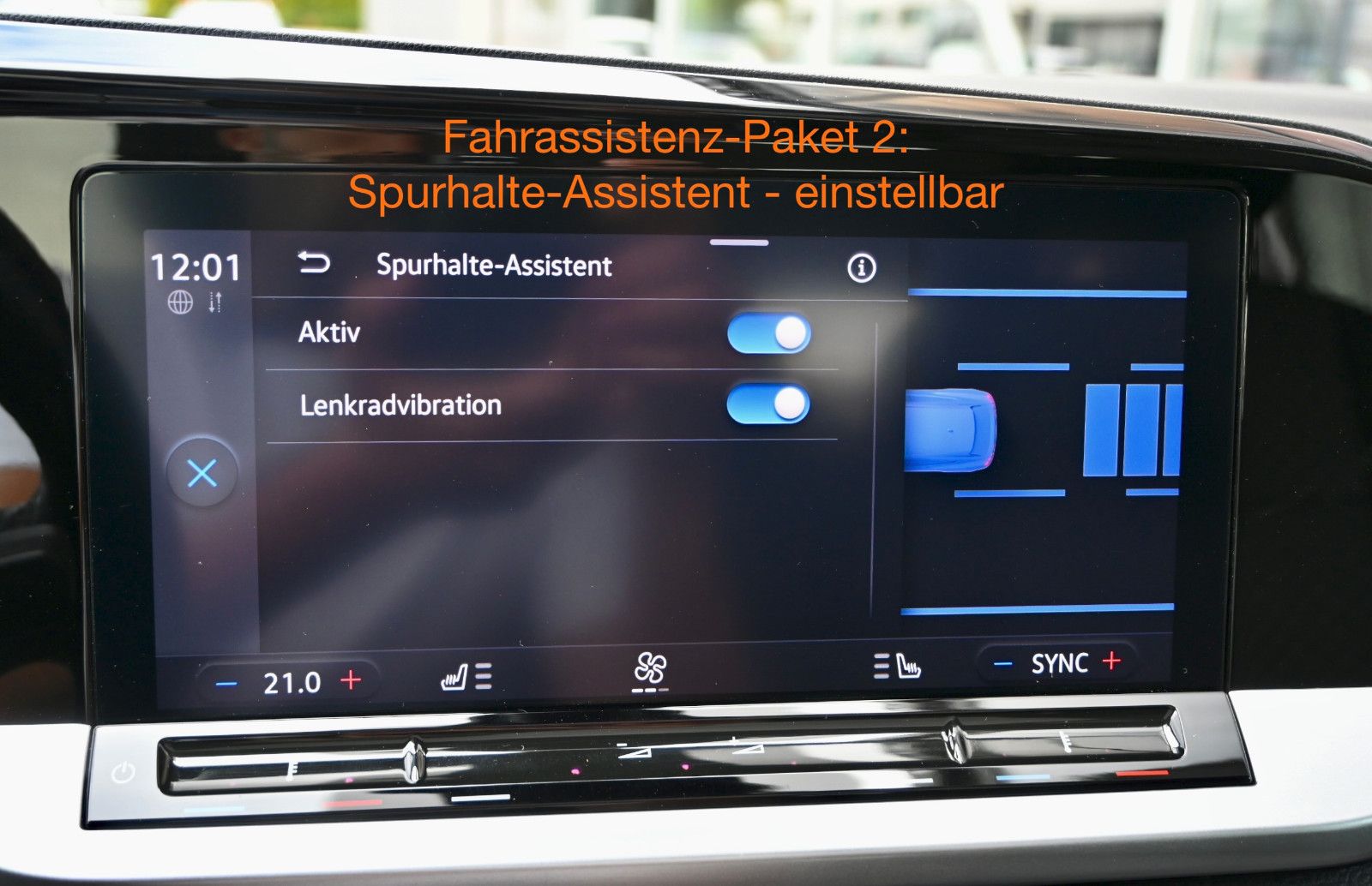 Fahrzeugabbildung Ford Grand Tourneo 2.0 d Titanium Aut °PANO°KAM°8FACH
