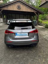 Mercedes-Benz ACC-PANO-BURMESTER-HEADUP-AMBIENTE-MEMORY - Mercedes-Benz A 35 AMG von privat