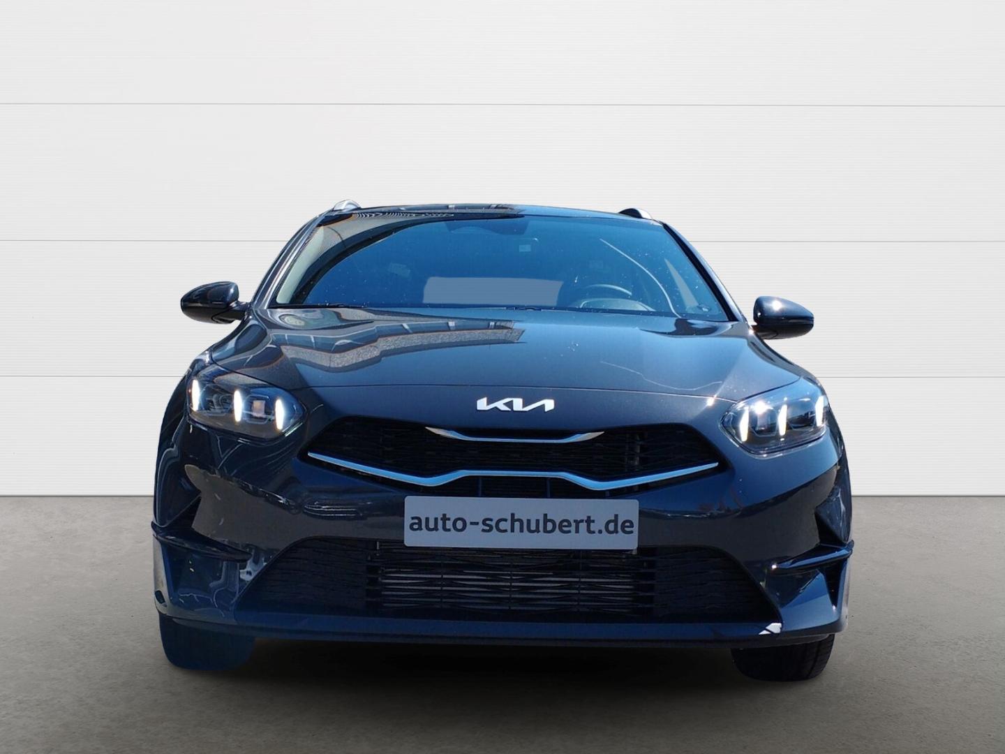 Kia Ceed_sw Sportswagon 1.5T DCT140PS ULTIMATE EDITI
