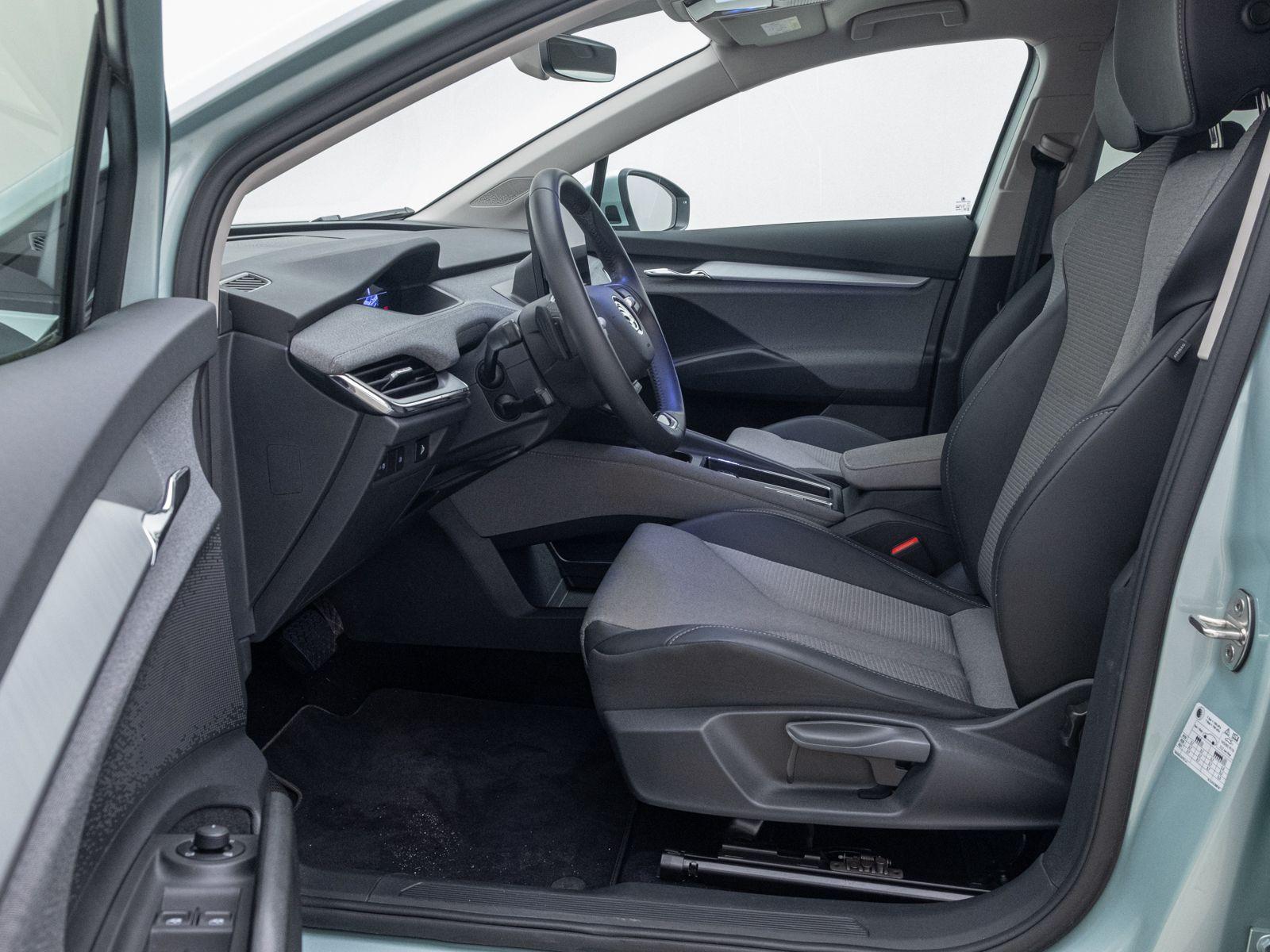 Skoda Enyaq iV 60 Loft *RFK*APP*AAC*SHZ*