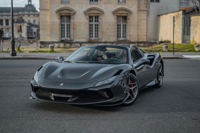 Ferrari F8 Spider *First Hand*