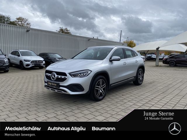 Mercedes-Benz GLA 180 Progressive Kamera LED Fernlicht-Assi