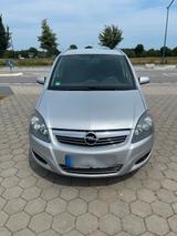 Opel OPEL ZAFIRA 1.7 DIESEL 7 Sitzen - Opel Zafira aus 2008 mit Diesel-Antrieb