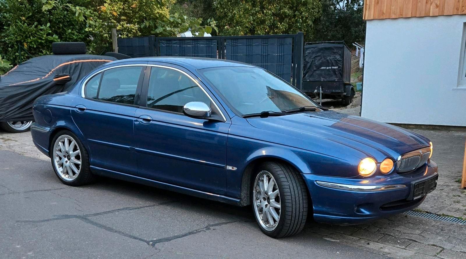Jaguar X-Type