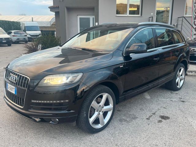 Audi Q7 3.0 V6 TDI 245 CV tiptronic quattro edit