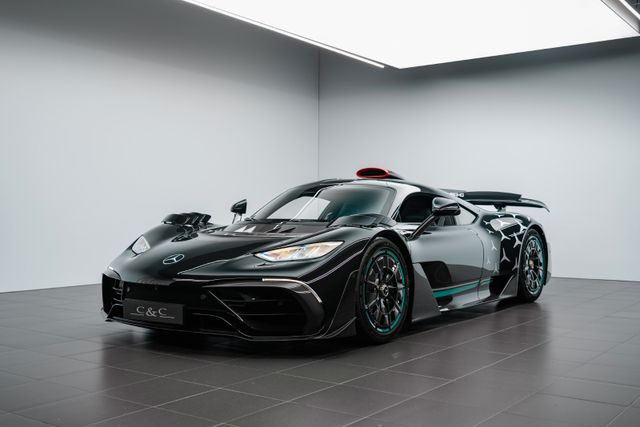 Mercedes-Benz AMG ONE / ON STOCK